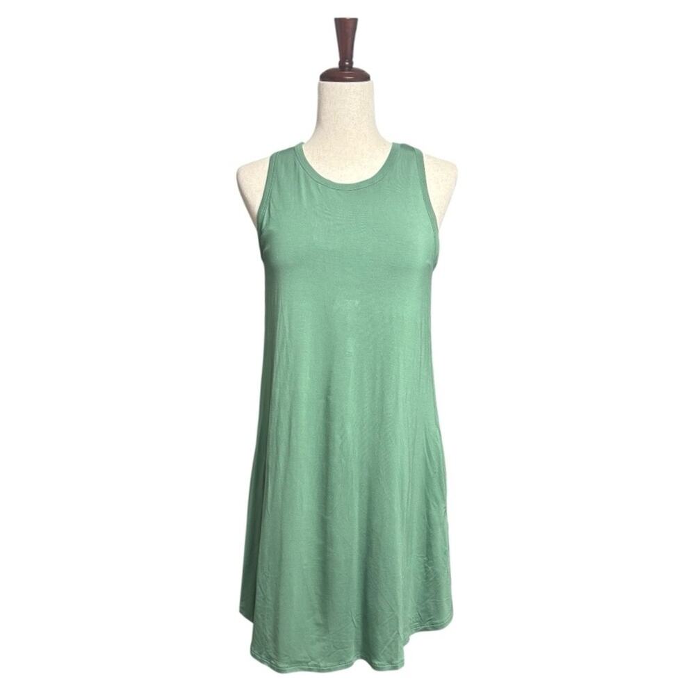 Shebird Green Sleeveless Dress with Built-In Bra, Pockets Size 3 (Small)  XX0967